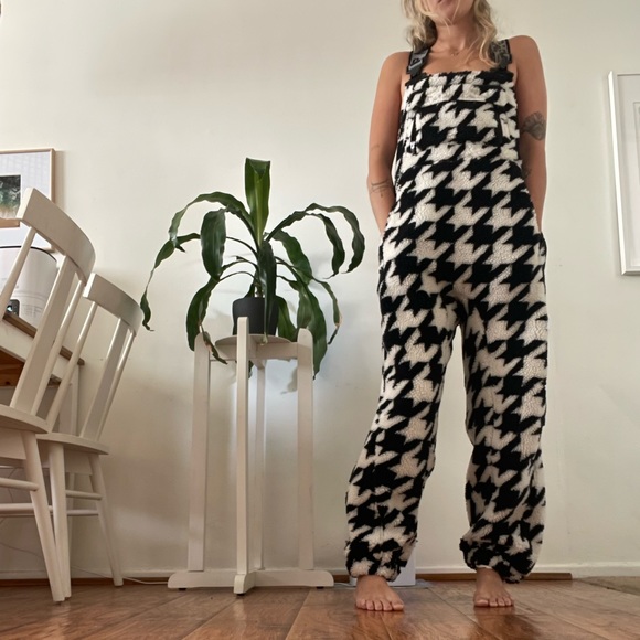 NEW FREE PEOPLE ONESIE NEW - Picture 2 of 3